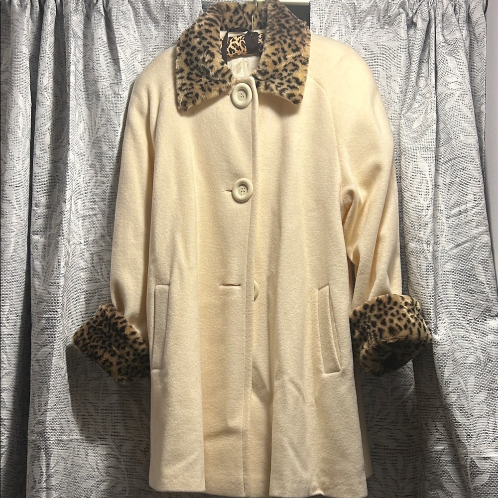 The Limited Cream Cape with Leopard Print Accents